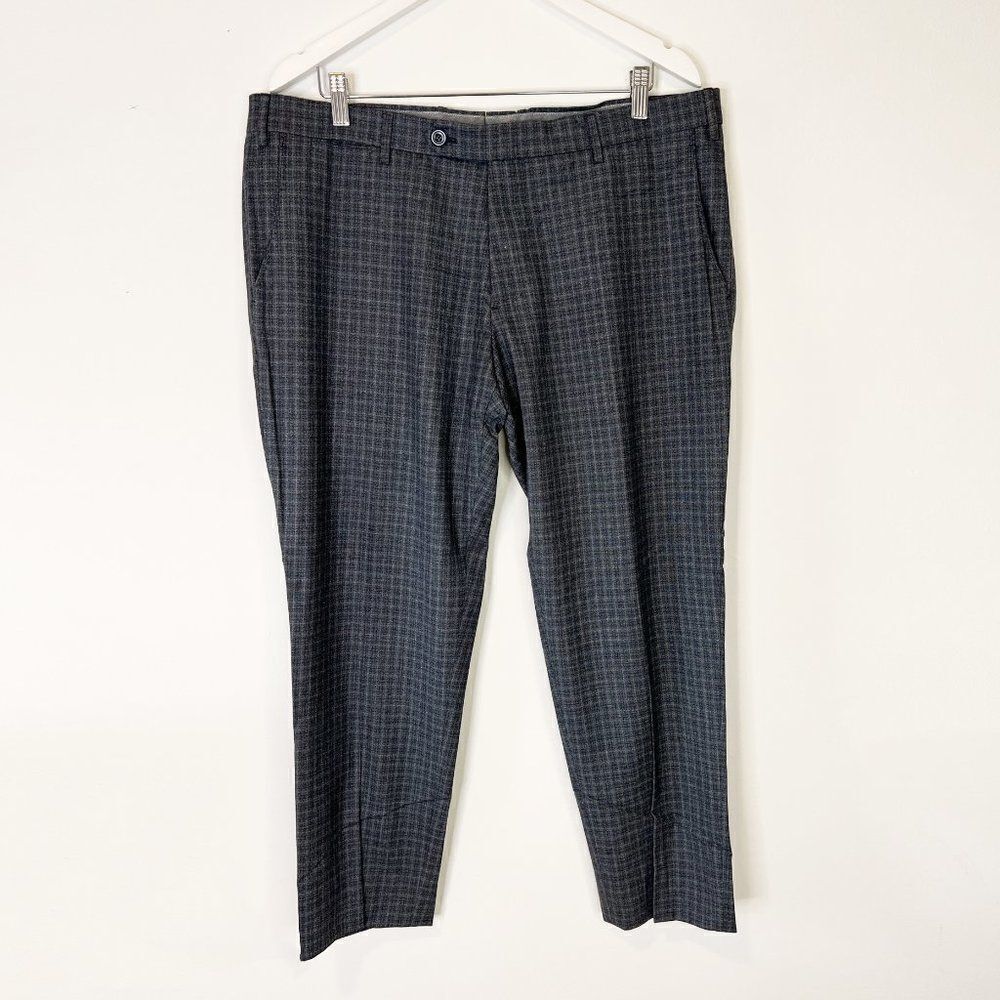 Berwich Gray Plaid Wool Dress Pants